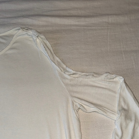 👚 EUC Women’s Alison Joy “Loni” Open Shoulder Ribbed Top – Size XL - Picture 4 of 11